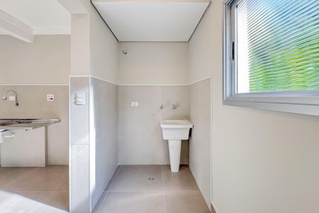 Apartamento à venda com 65m², 2 quartos e 1 vagaÁrea de Serviço