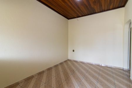 Casa à venda com 250m², 2 quartos e 3 vagasSala
