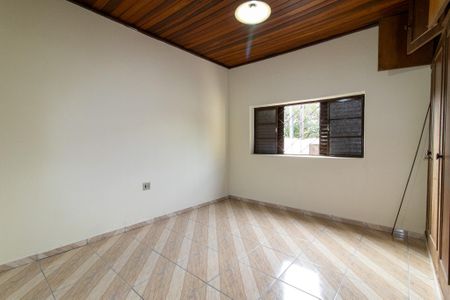 Casa à venda com 250m², 2 quartos e 3 vagasQuarto 