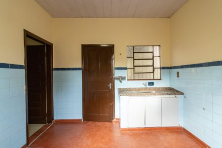 Casa à venda com 250m², 2 quartos e 3 vagasCozinha