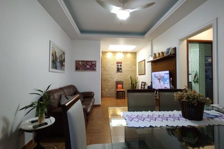 Apartamento à venda com 65m², 2 quartos e 1 vaga Apartamento à venda com 65m², 2 quartos e 1 vagaSala