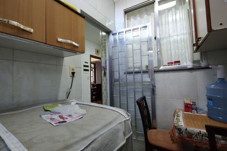 Apartamento à venda com 65m², 2 quartos e 1 vaga Apartamento à venda com 65m², 2 quartos e 1 vagaSala de Jantar