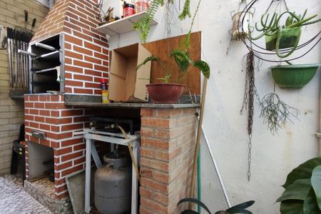 Apartamento à venda com 65m², 2 quartos e 1 vaga Apartamento à venda com 65m², 2 quartos e 1 vagaChurrasqueira