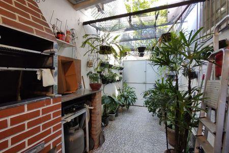 Apartamento à venda com 65m², 2 quartos e 1 vaga Apartamento à venda com 65m², 2 quartos e 1 vagaChurrasqueira