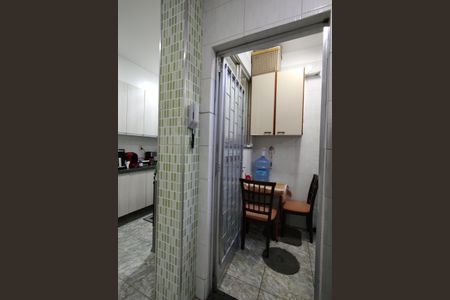 Apartamento à venda com 65m², 2 quartos e 1 vagaCozinha - Armários