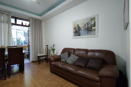 Apartamento à venda com 65m², 2 quartos e 1 vaga Apartamento à venda com 65m², 2 quartos e 1 vagaSala