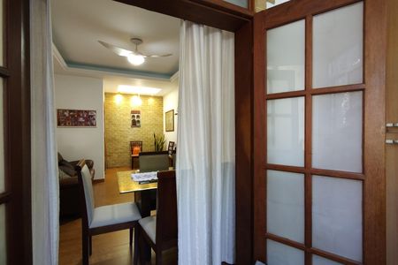 Apartamento à venda com 65m², 2 quartos e 1 vaga Apartamento à venda com 65m², 2 quartos e 1 vagaVaranda da Sala