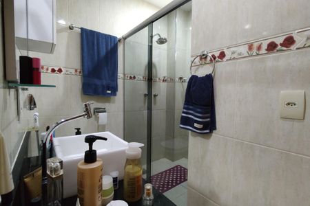 Apartamento à venda com 65m², 2 quartos e 1 vaga Apartamento à venda com 65m², 2 quartos e 1 vagaBanheiro da Suíte