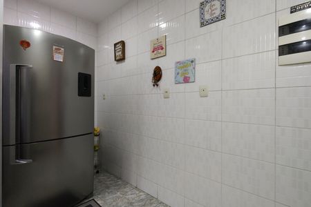 Apartamento à venda com 65m², 2 quartos e 1 vaga Apartamento à venda com 65m², 2 quartos e 1 vagaCozinha - Armários