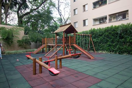 Apartamento à venda com 64m², 3 quartos e 1 vaga Apartamento à venda com 64m², 3 quartos e 1 vagaÁrea Comum - Playground