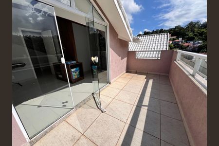 Casa de condomínio à venda com 173m², 7 quartos e 1 vagaVaranda Suíte 01
