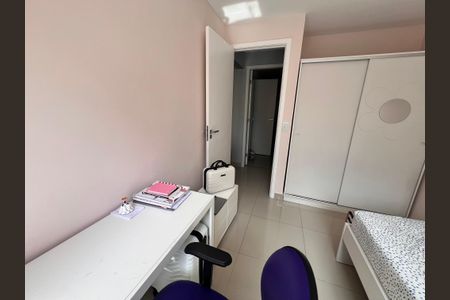 Casa de condomínio à venda com 173m², 7 quartos e 1 vagaQuarto 4