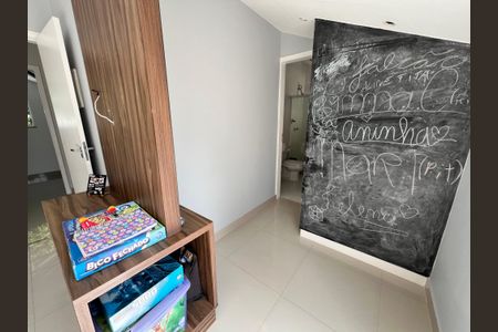 Casa de condomínio à venda com 173m², 7 quartos e 1 vagaQuarto 01 Suite