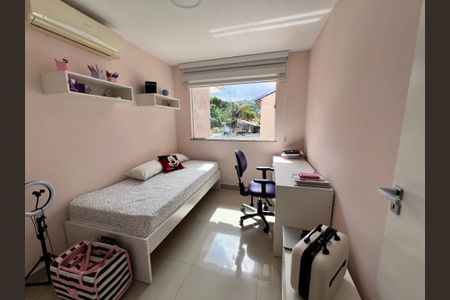 Casa de condomínio à venda com 173m², 7 quartos e 1 vagaQuarto 4