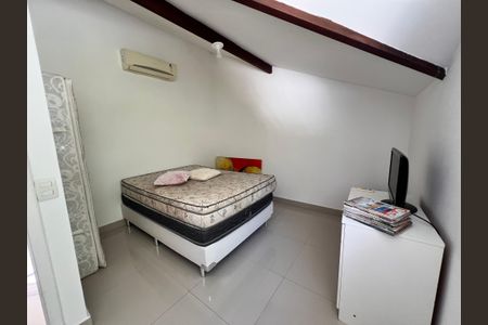 Casa de condomínio à venda com 173m², 7 quartos e 1 vagaQuarto 02 Suíte