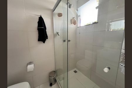 Casa de condomínio à venda com 173m², 7 quartos e 1 vagaBanheiro Suíte 3