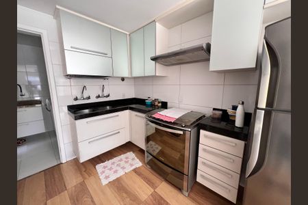 Casa de condomínio à venda com 173m², 7 quartos e 1 vagaCozinha