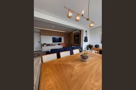 Apartamento à venda com 92m², 2 quartos e 3 vagas