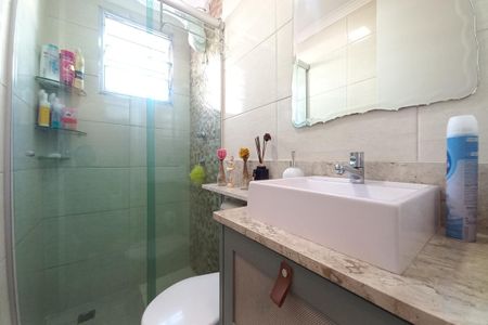 Apartamento à venda com 47m², 2 quartos e 1 vaga Apartamento à venda com 47m², 2 quartos e 1 vagaBanheiro