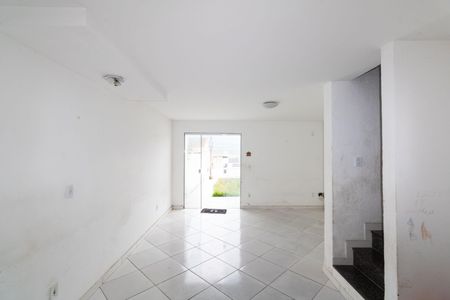 Casa para alugar com 90m², 3 quartos e 1 vagaSala