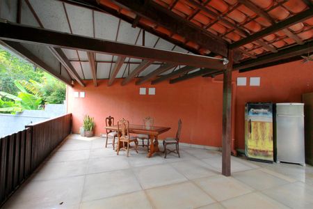 Casa à venda com 1700m², 5 quartos e 6 vagasEspaço Gourmet