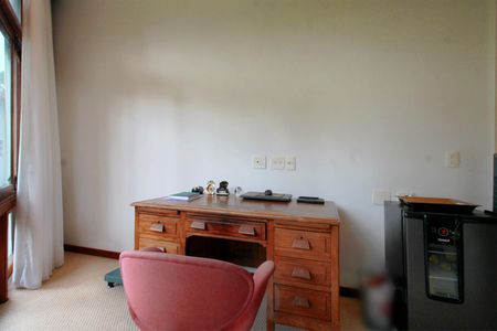 Casa à venda com 1700m², 5 quartos e 6 vagasEscritório da Suite Master