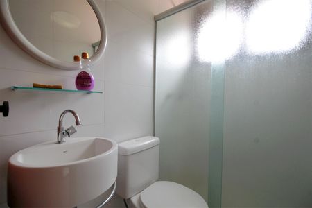 Casa à venda com 1700m², 5 quartos e 6 vagasBanheiro da Suíte 5