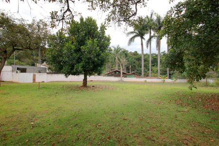 Casa à venda com 1700m², 5 quartos e 6 vagasQuintal