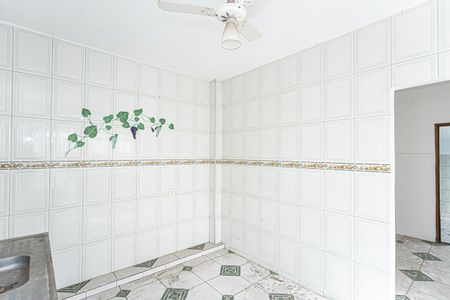 Casa para alugar com 32m², 1 quarto e sem vaga Casa para alugar com 32m², 1 quarto e sem vagaCozinha