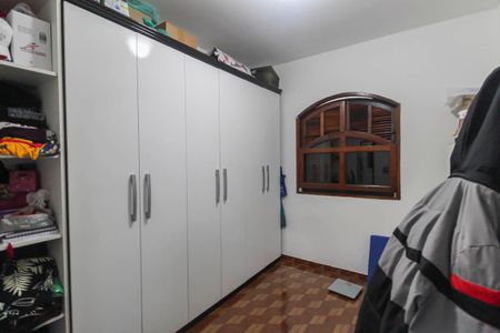 Casa à venda com 300m², 5 quartos e 6 vagasQuarto 2