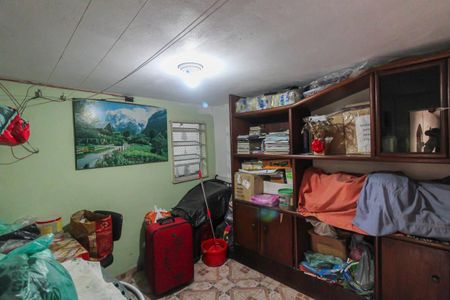 Casa à venda com 300m², 5 quartos e 6 vagasQuarto de Serviço