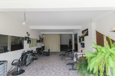 Casa à venda com 300m², 5 quartos e 6 vagasÁrea comum