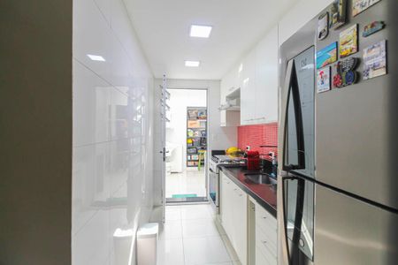 Casa à venda com 300m², 5 quartos e 6 vagasCozinha 2