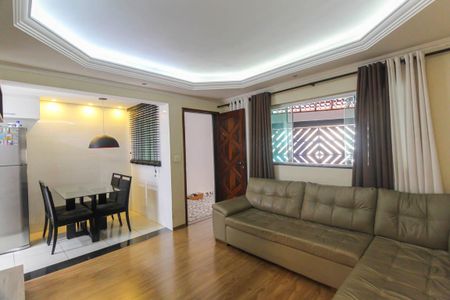 Casa à venda com 300m², 5 quartos e 6 vagasSala 2