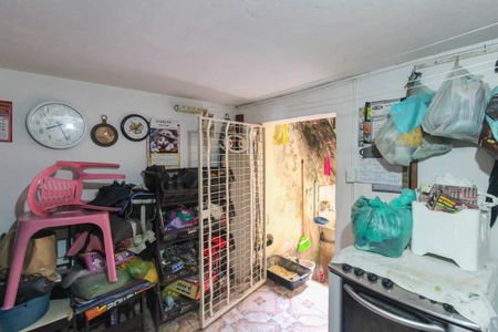 Casa à venda com 300m², 5 quartos e 6 vagasQuarto de Serviço