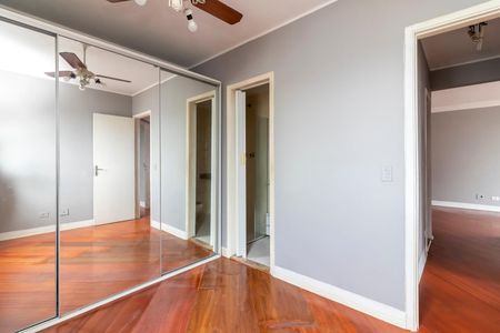 Apartamento para alugar com 90m², 3 quartos e 2 vagas Apartamento para alugar com 90m², 3 quartos e 2 vagasSuíte