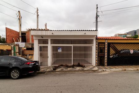 Casa à venda com 120m², 1 quarto e 2 vagasFachada