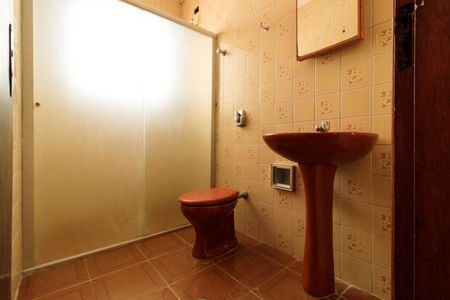 Casa à venda com 120m², 1 quarto e 2 vagasBanheiro