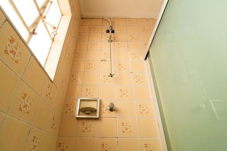 Casa à venda com 120m², 1 quarto e 2 vagasBanheiro