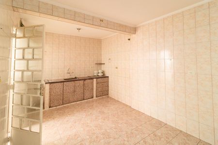 Casa à venda com 120m², 1 quarto e 2 vagasCozinha