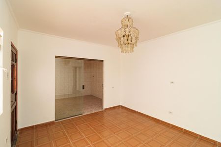 Casa à venda com 120m², 1 quarto e 2 vagasSala