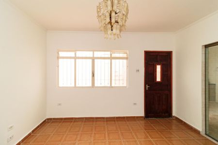 Casa à venda com 120m², 1 quarto e 2 vagasSala