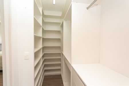 Apartamento para alugar com 83m², 3 quartos e 2 vagasCloset Suíte