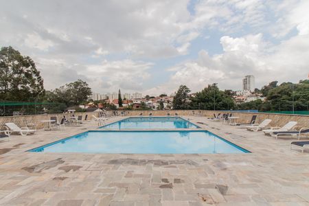 Apartamento para alugar com 85m², 3 quartos e 1 vaga Apartamento para alugar com 85m², 3 quartos e 1 vagaÁrea comum - Piscina