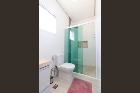 Casa de condomínio à venda com 268m², 3 quartos e 4 vagas Casa de condomínio à venda com 268m², 3 quartos e 4 vagasBanheiro da Suíte 01