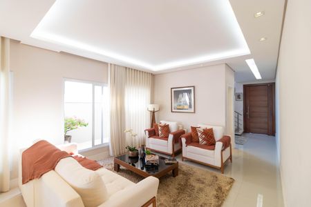 Casa de condomínio à venda com 268m², 3 quartos e 4 vagas Casa de condomínio à venda com 268m², 3 quartos e 4 vagasSala