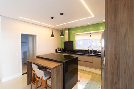 Casa de condomínio à venda com 268m², 3 quartos e 4 vagas Casa de condomínio à venda com 268m², 3 quartos e 4 vagasCozinha