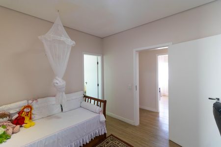 Casa de condomínio à venda com 268m², 3 quartos e 4 vagas Casa de condomínio à venda com 268m², 3 quartos e 4 vagasSuíte 02