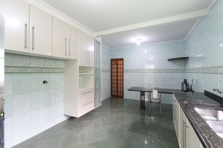 Casa para alugar com 160m², 3 quartos e 3 vagasCozinha
