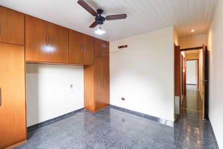 Casa para alugar com 160m², 3 quartos e 3 vagasSuíte